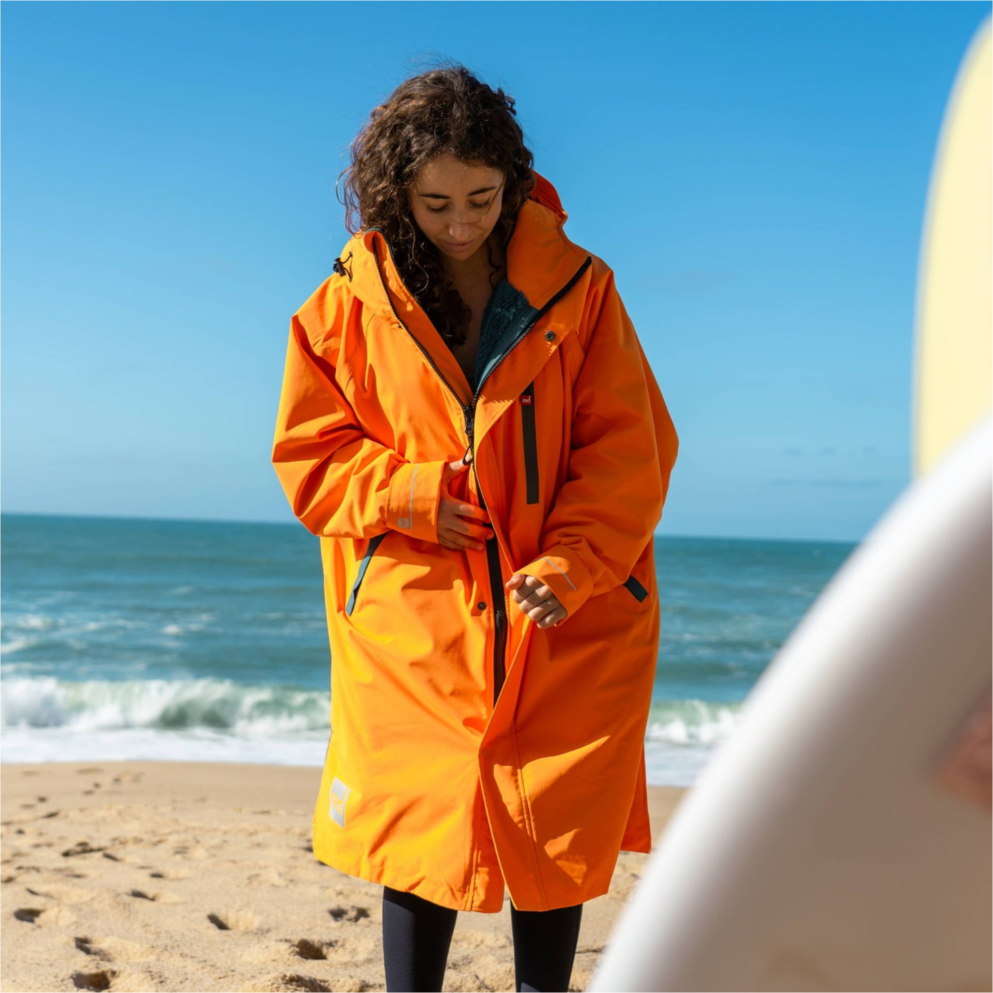 2026 Red Paddle CO Long Sleeve Pro Change Robe Evo 002-009-006-0256 - Bitter Orange